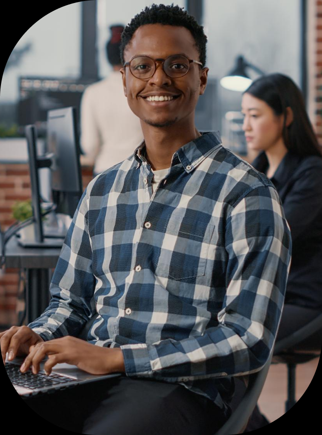 Persona usando TalentOps